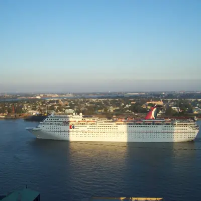 Fantasy cruise ship