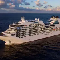 1571627 210 Ship