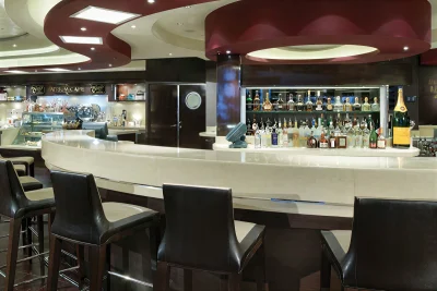 Atrium Café & Bar