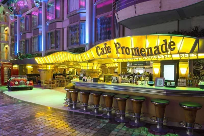 Cafe Promenade