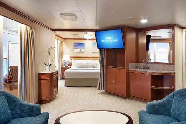 Category S5 Stateroom