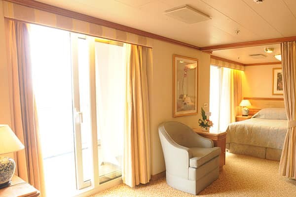 Category S2 - Suite