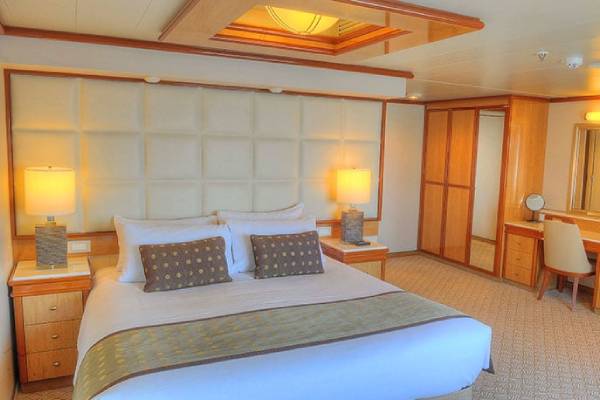 Category S5 Stateroom