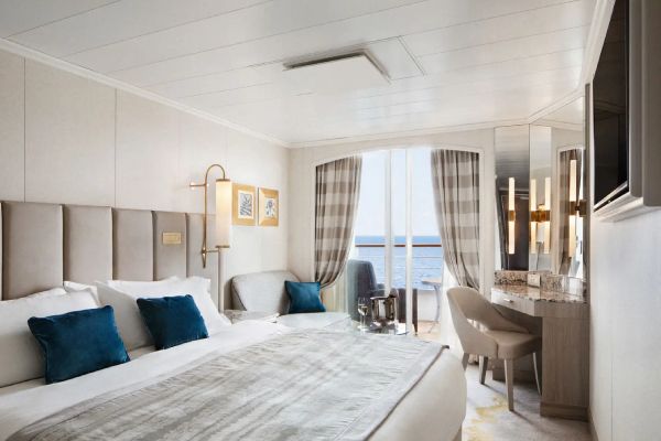 Example balcony cabin