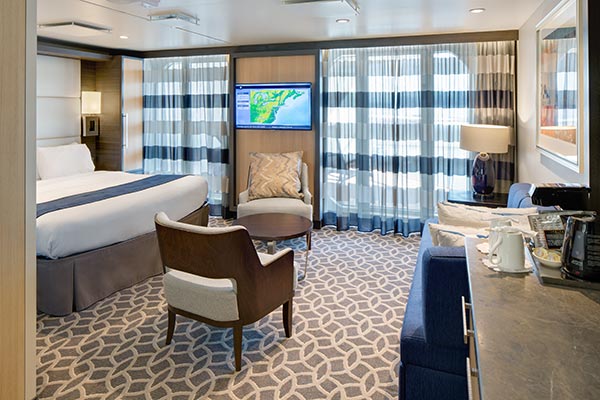 Example suite cabin: Junior Suite