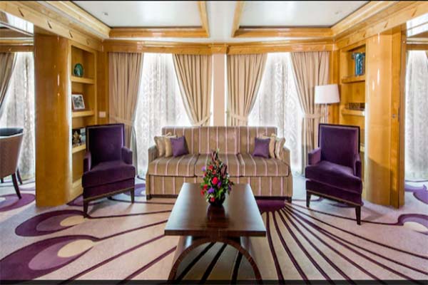 Example suite cabin