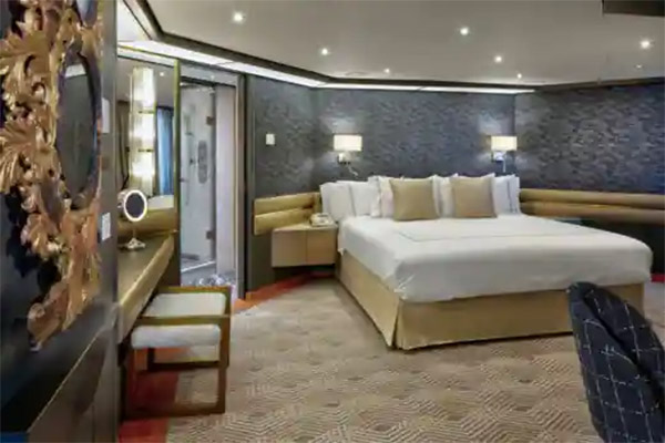 Example suite cabin