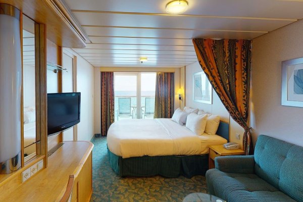 Category 5D Stateroom