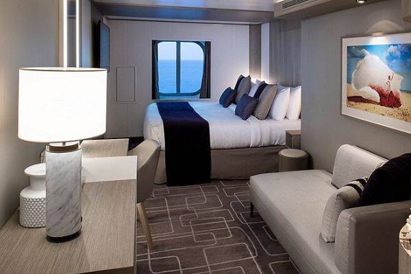 Category O1 Stateroom