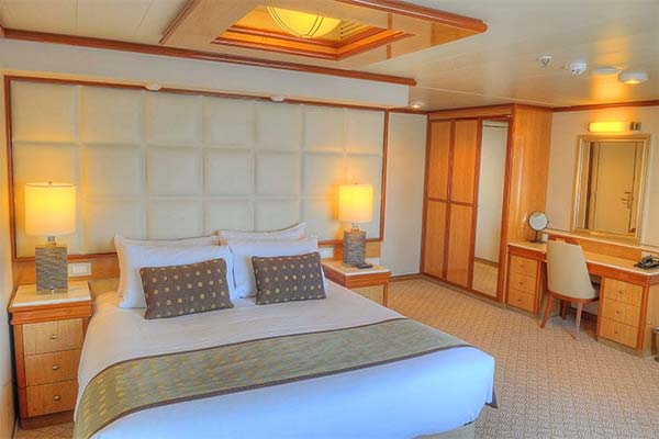 Category S5 Stateroom