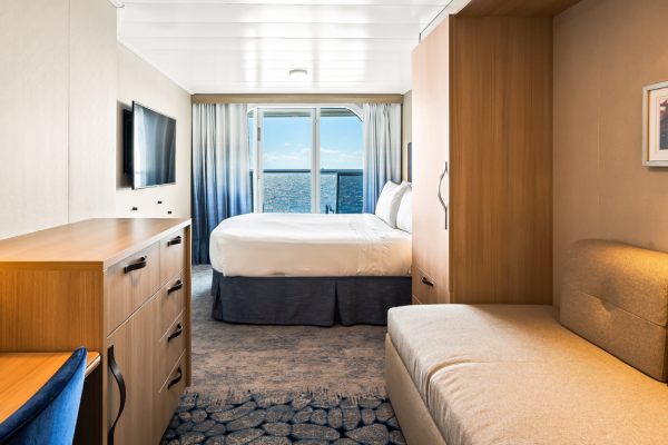 Example balcony cabin: Ocean View with Large Balcony - Accessible