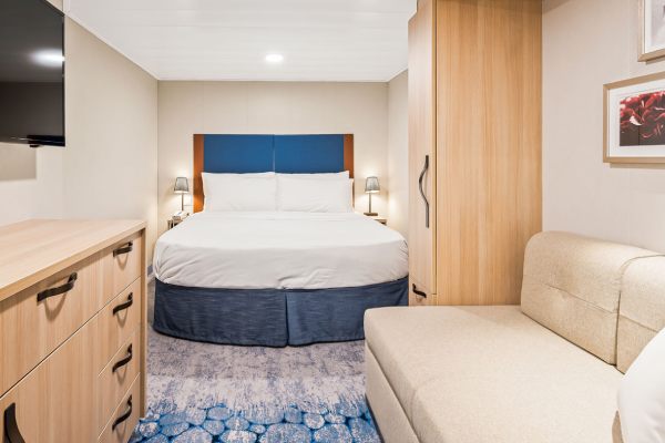 Category 4V Stateroom