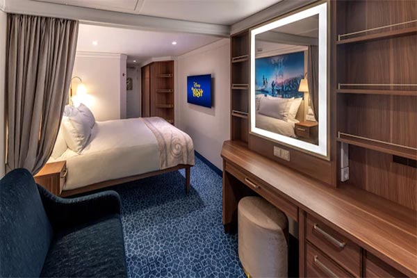 Example balcony cabin