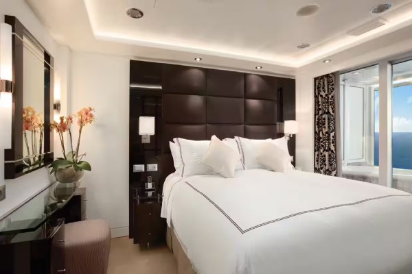 Example suite cabin