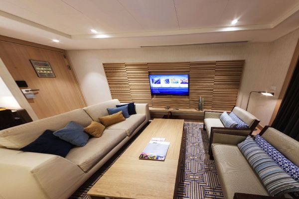 Category ES2 Stateroom