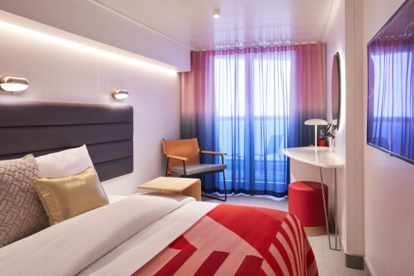 Example balcony cabin