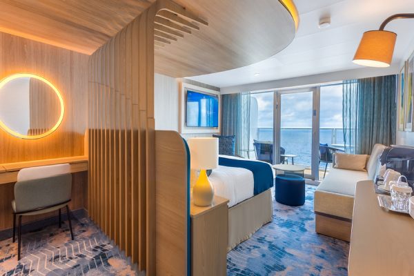 Example suite cabin: Junior Suite with Sky Class amenities
