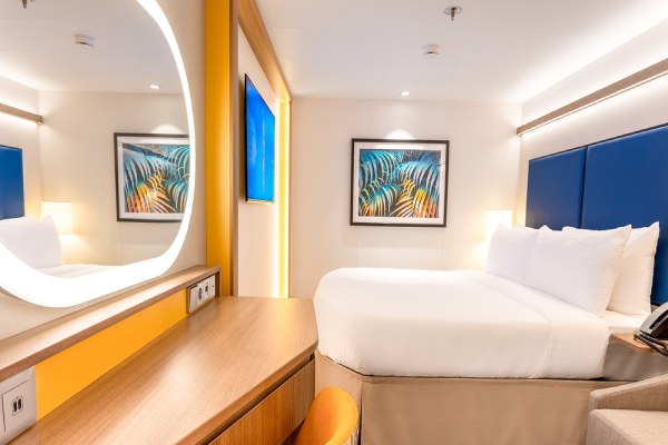 Category V4 Stateroom