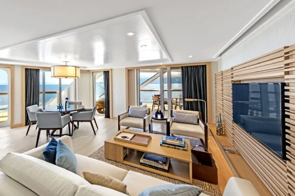 Category ES1 Stateroom