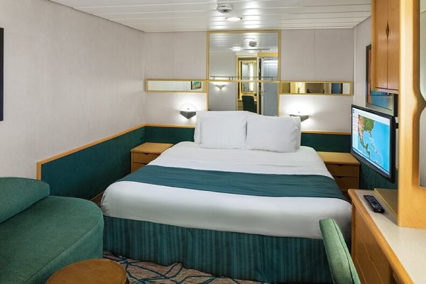 Category 4V Stateroom