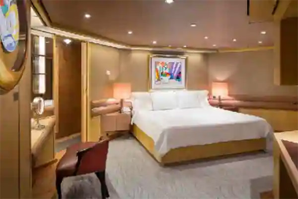 Example suite cabin