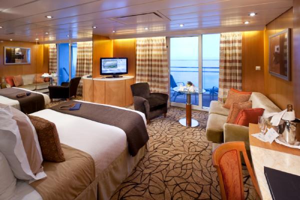 Example suite cabin: Sky Suite