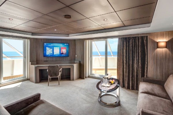 Example suite cabin