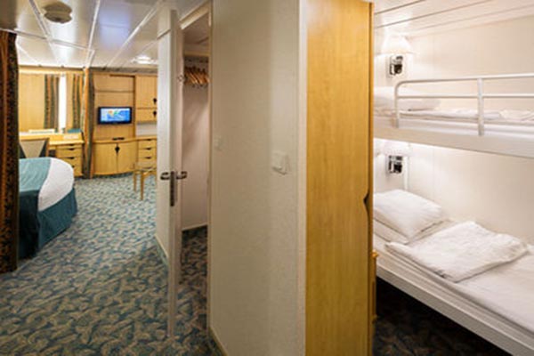 Category 1R Stateroom